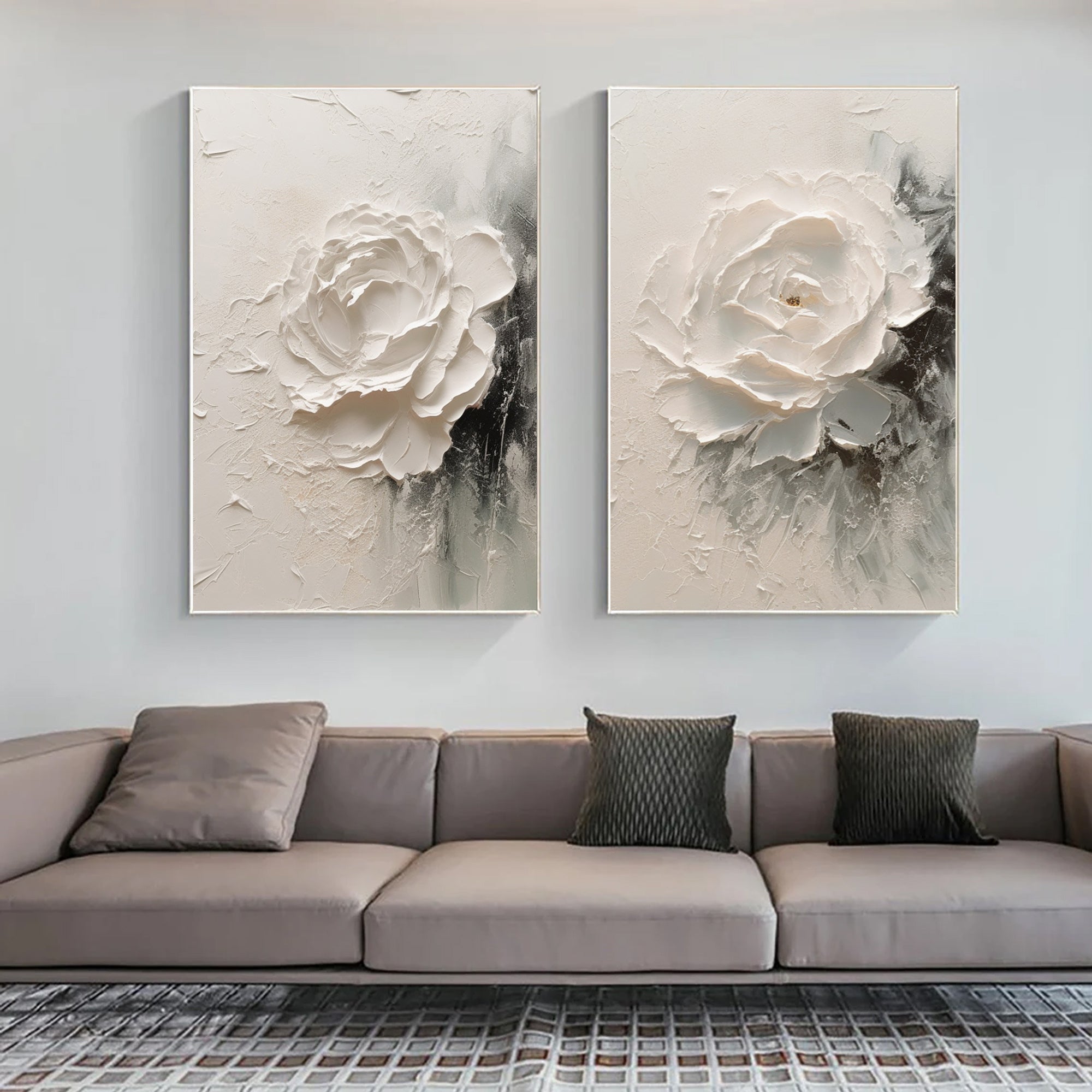 Thick textured white flowers